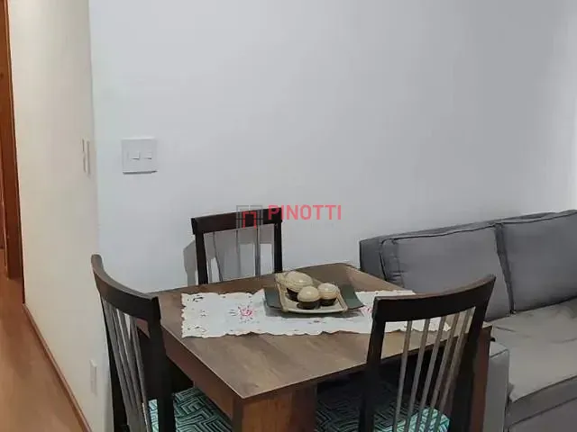 Apartamento 2 quartos e 1 banheiro, à venda, no bairro Vila Baeta Neves em São Bernardo do Campo