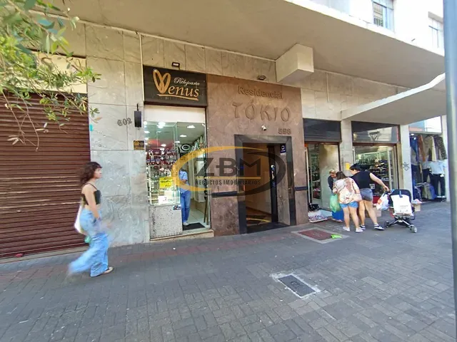 Apartamento com 69m² 2 quartos e 1 banheiro, à venda, no bairro Centro em Londrina