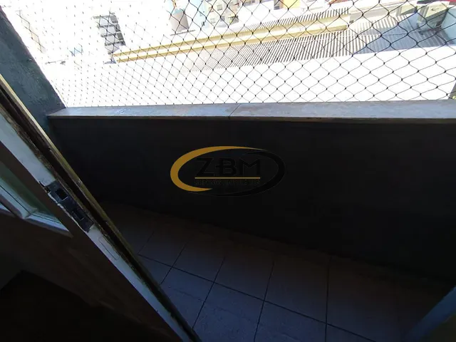 Apartamento com 69m² 2 quartos e 1 banheiro, à venda, no bairro Centro em Londrina