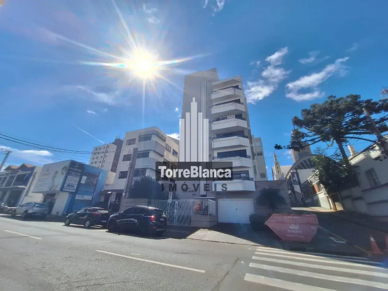 Apartamento, 3 quartos, 244 m² - Foto 1