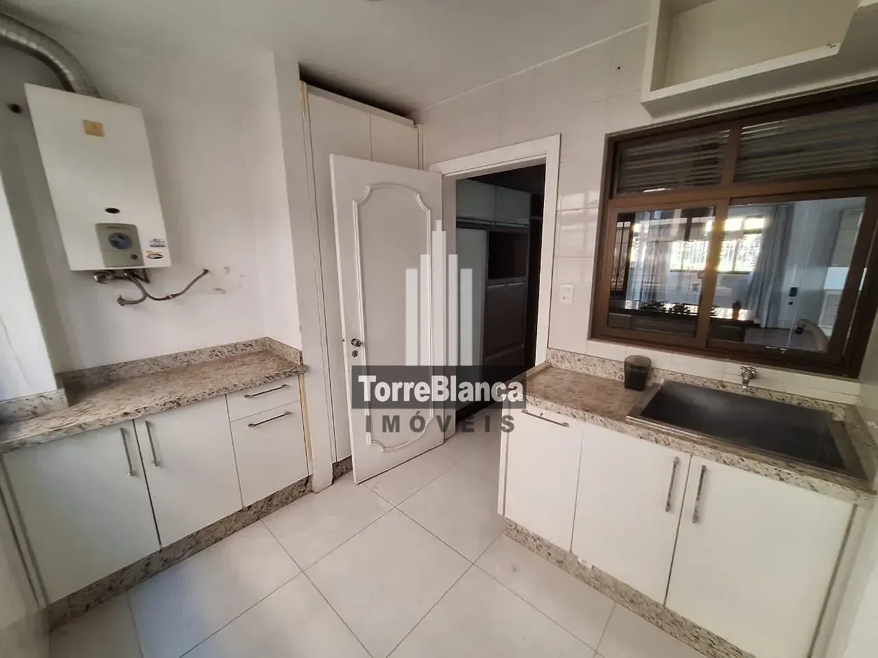 Apartamento, 3 quartos, 244 m² - Foto 14