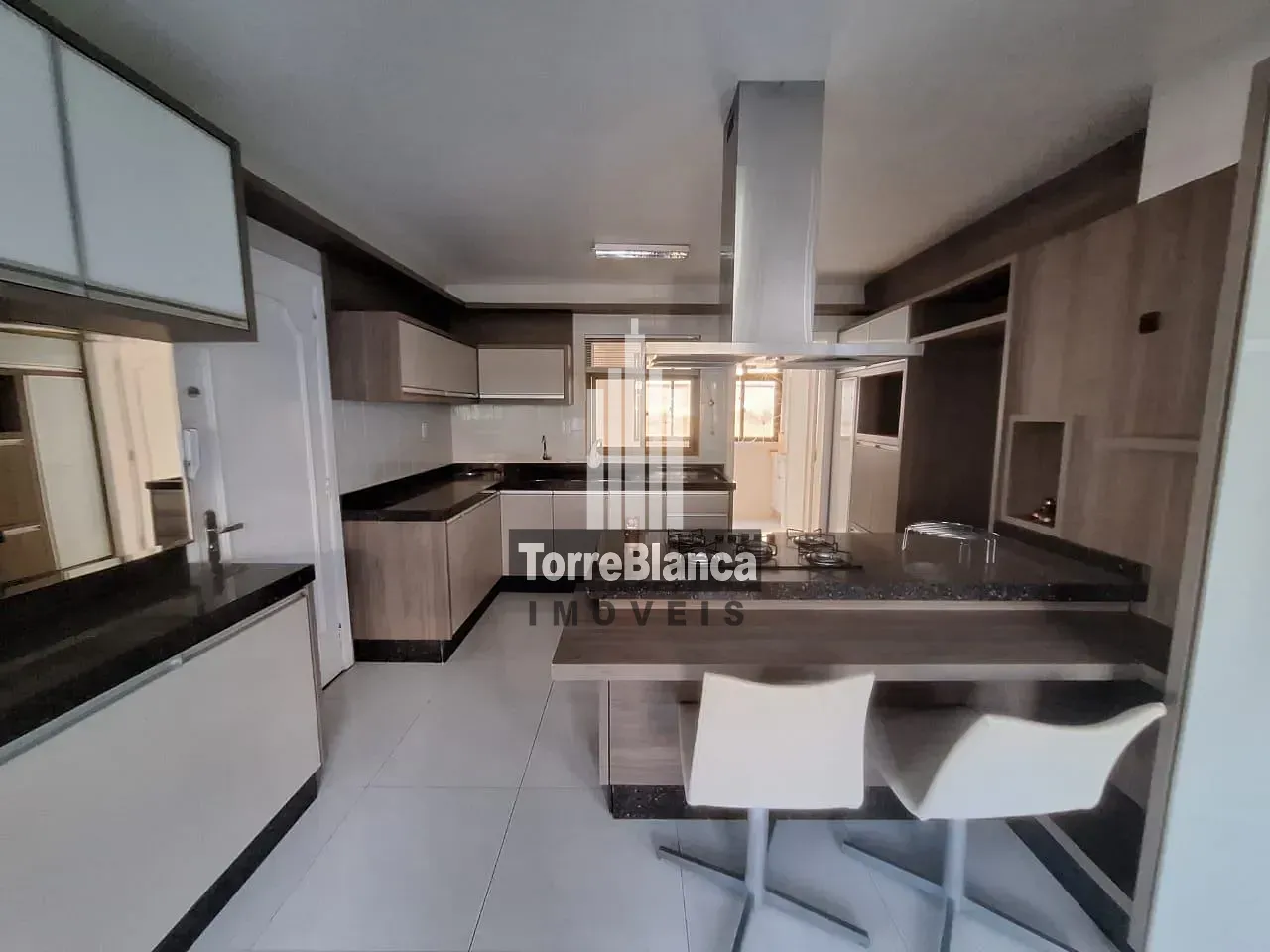 Apartamento, 3 quartos, 244 m² - Foto 11