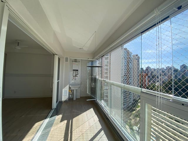 Apartamento 1 quarto e 1 banheiro, para alugar, no bairro Vila Andrade em São Paulo