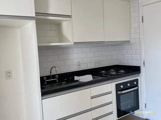 Apartamento 1 quarto e 1 banheiro, para alugar, no bairro Vila Andrade em São Paulo