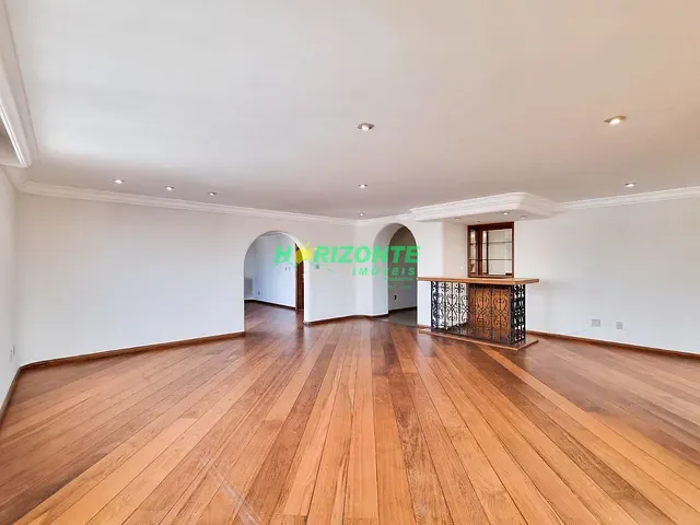 Apartamento com 330m² 4 quartos e 4 banheiros, à venda, no bairro Jardim Apolo em São José dos Campos