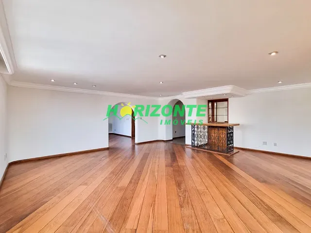 Apartamento com 330m² 4 quartos e 4 banheiros, à venda, no bairro Jardim Apolo em São José dos Campos