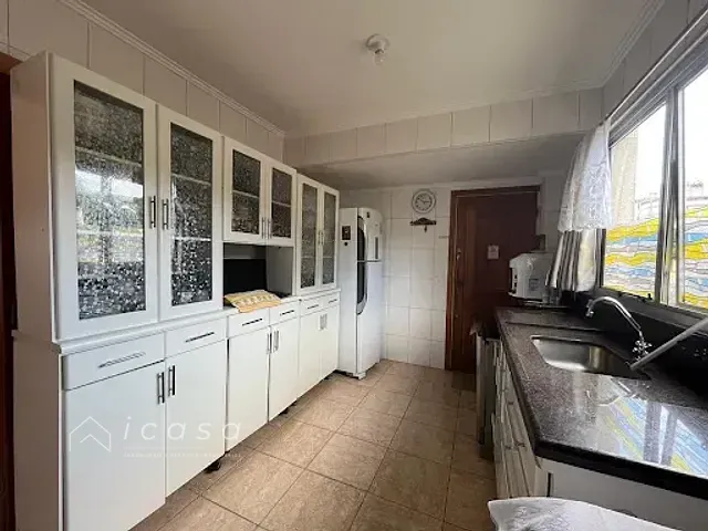 Apartamento com 132m² 3 quartos e 4 banheiros, à venda, no bairro Vila Adyana em São José dos Campos