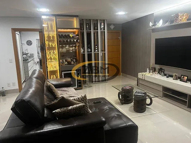 Apartamento com 217m² 3 quartos e 3 banheiros, para alugar, no bairro Gleba Palhano em Londrina
