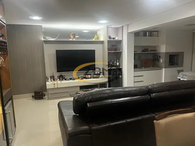 Apartamento com 217m² 3 quartos e 3 banheiros, para alugar, no bairro Gleba Palhano em Londrina