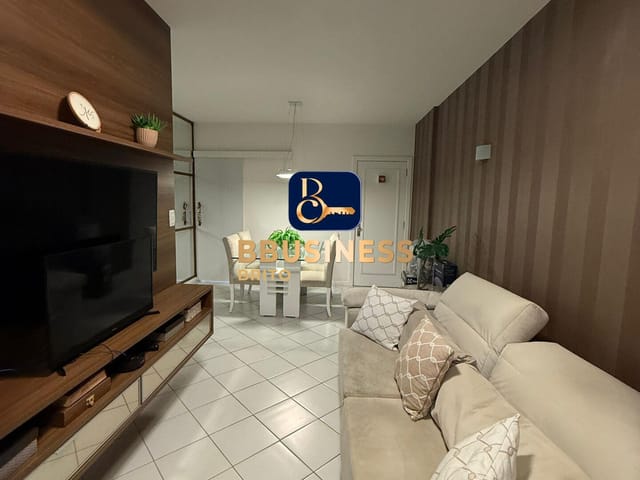 Apartamento com 80m² 3 quartos e 2 banheiros, à venda, no bairro Pituba em Salvador