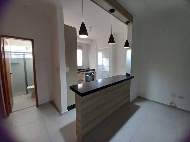 Apartamento 2 quartos e 1 banheiro, à venda, no bairro Loteamento Residencial e Comercial Flamboyant em Pindamonhangaba