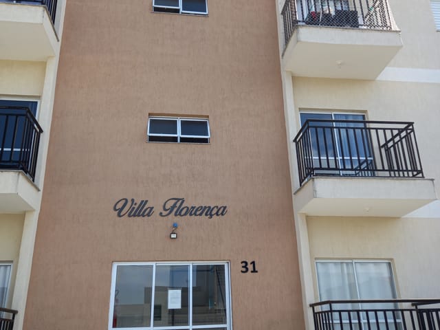Apartamento 2 quartos e 1 banheiro, à venda, no bairro Loteamento Residencial e Comercial Flamboyant em Pindamonhangaba