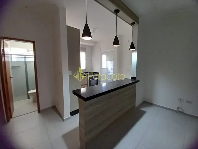Apartamento 2 quartos e 1 banheiro, à venda, no bairro Loteamento Residencial e Comercial Flamboyant em Pindamonhangaba