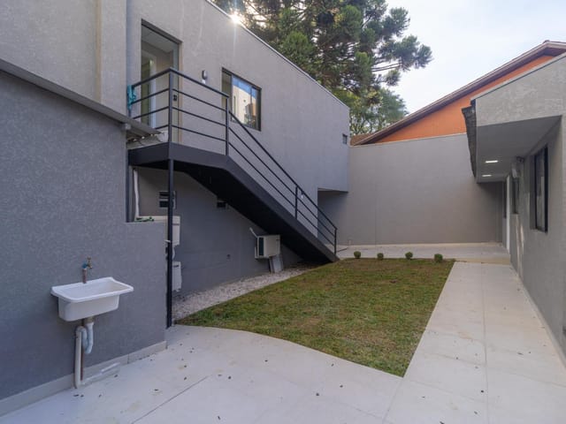 Apartamento 1 quarto e 1 banheiro, para alugar, no bairro Vila Izabel em Curitiba