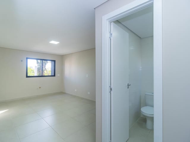 Apartamento 1 quarto e 1 banheiro, para alugar, no bairro Vila Izabel em Curitiba