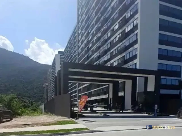 Apartamento 2 quartos e 2 banheiros, para alugar, no bairro Jacarepaguá em Rio de Janeiro