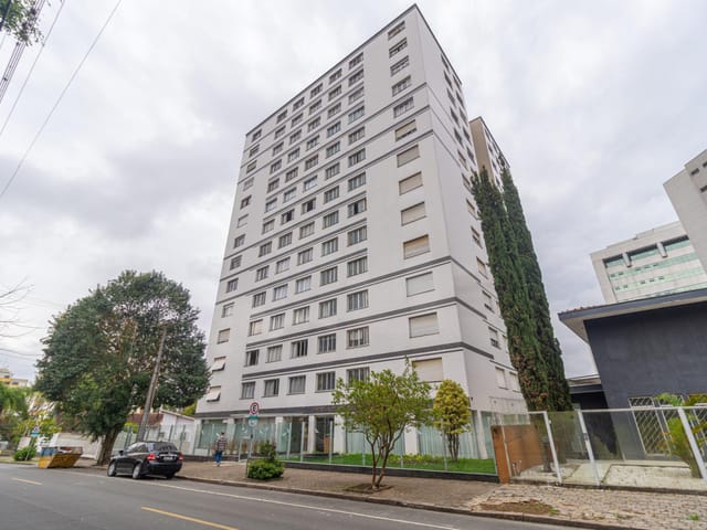 Apartamento 3 quartos e 3 banheiros, para alugar, no bairro Centro Cívico em Curitiba