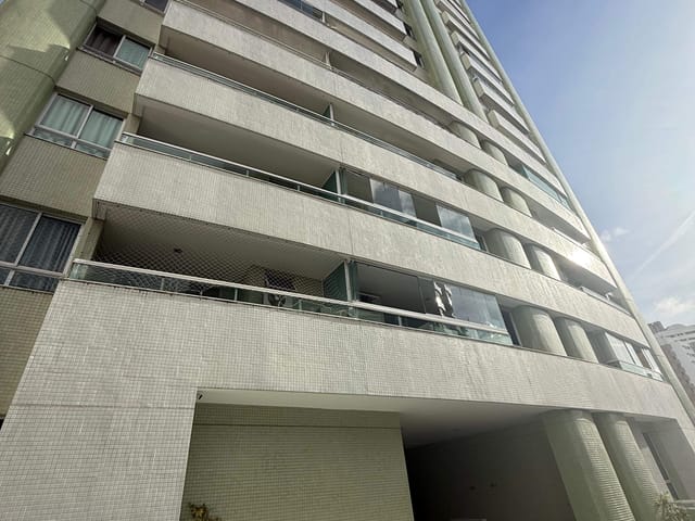 Apartamento com 45m² 1 quarto e 1 banheiro, à venda, no bairro Itaigara em Salvador