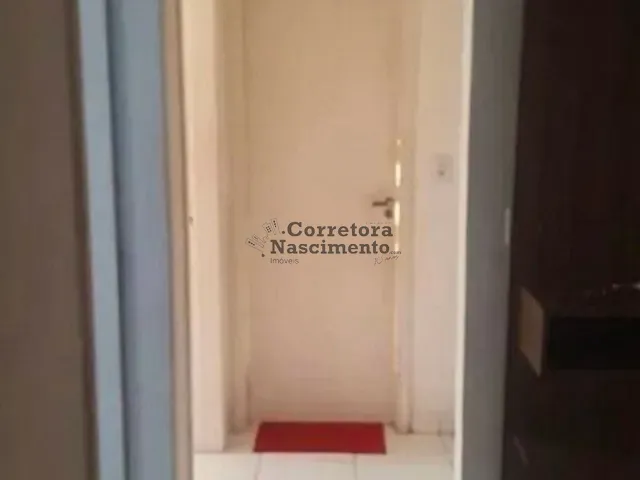 Apartamento 2 quartos e 1 banheiro, para alugar, no bairro Jardim Coleginho em Jacareí