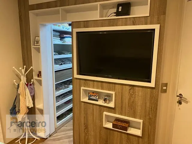 Apartamento com 72m² 3 quartos e 1 banheiro, à venda, no bairro Vila Regente Feijó em São Paulo