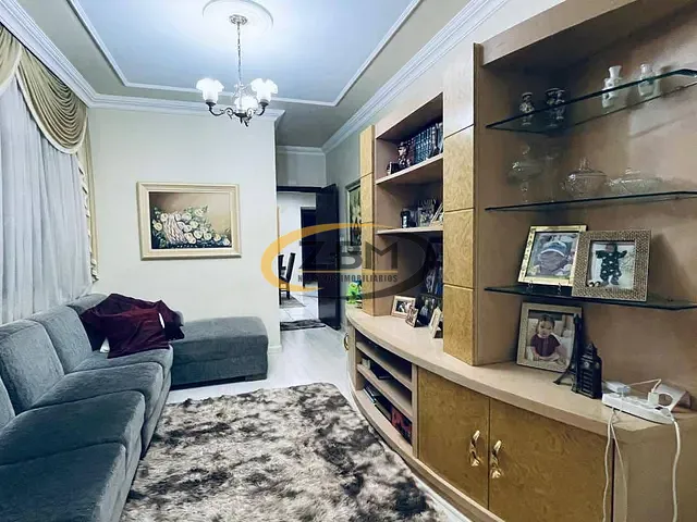 Apartamento com 334m² 4 quartos e 3 banheiros, à venda, no bairro Centro em Londrina