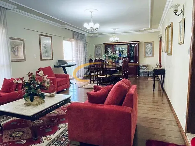Apartamento com 334m² 4 quartos e 3 banheiros, à venda, no bairro Centro em Londrina