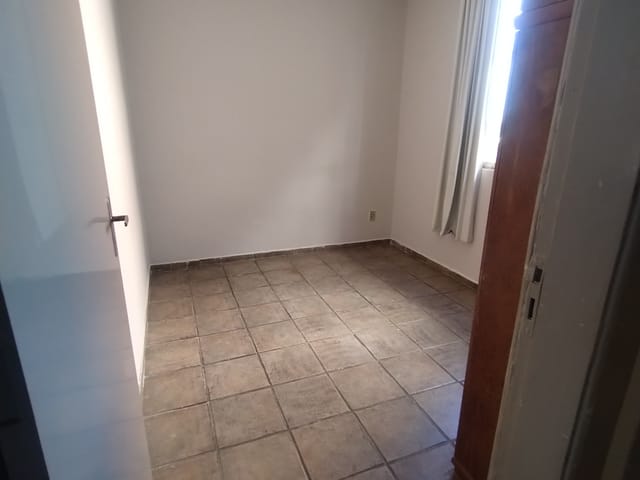 Apartamento 2 quartos e 1 banheiro, à venda ou para alugar, no bairro Linda Vista em Contagem
