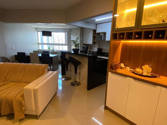 Foto do Apartamento - Apartamento para locação no Edf Vivere Palhano, 03 quartos (01 suíte), Sacada c/ churrasqueira, 02 garagens, 78.73 m² Útil, Gleba Palhano, Londrina, PR | ZBM NEGOCIOS IMOBILIARIOS