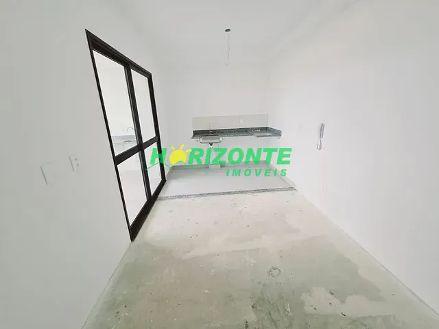Apartamento com 65m² 2 quartos e 2 banheiros, à venda, no bairro Bairro da Floresta em São José dos Campos