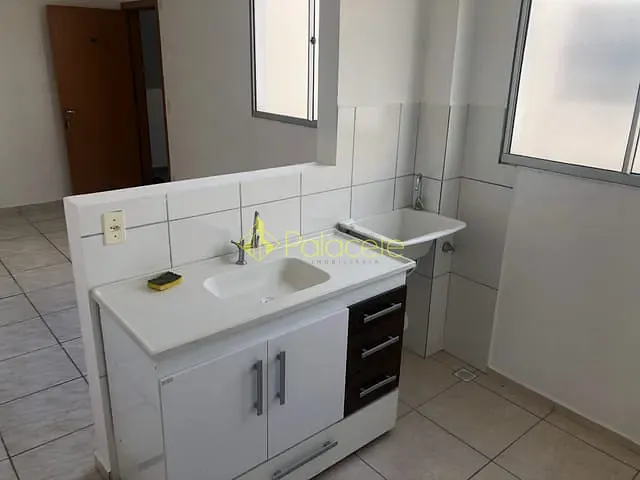 Apartamento 2 quartos e 1 banheiro, à venda, no bairro Crispim em Pindamonhangaba