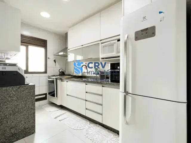 Apartamento com 144m² 3 quartos e 2 banheiros, à venda, no bairro Centro em Londrina