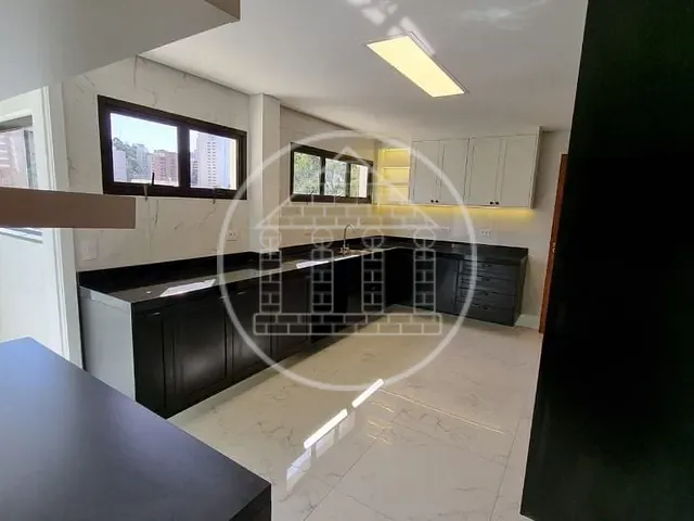 Apartamento com 195m² 4 quartos e 3 banheiros, à venda, no bairro Jardim Ampliação em São Paulo