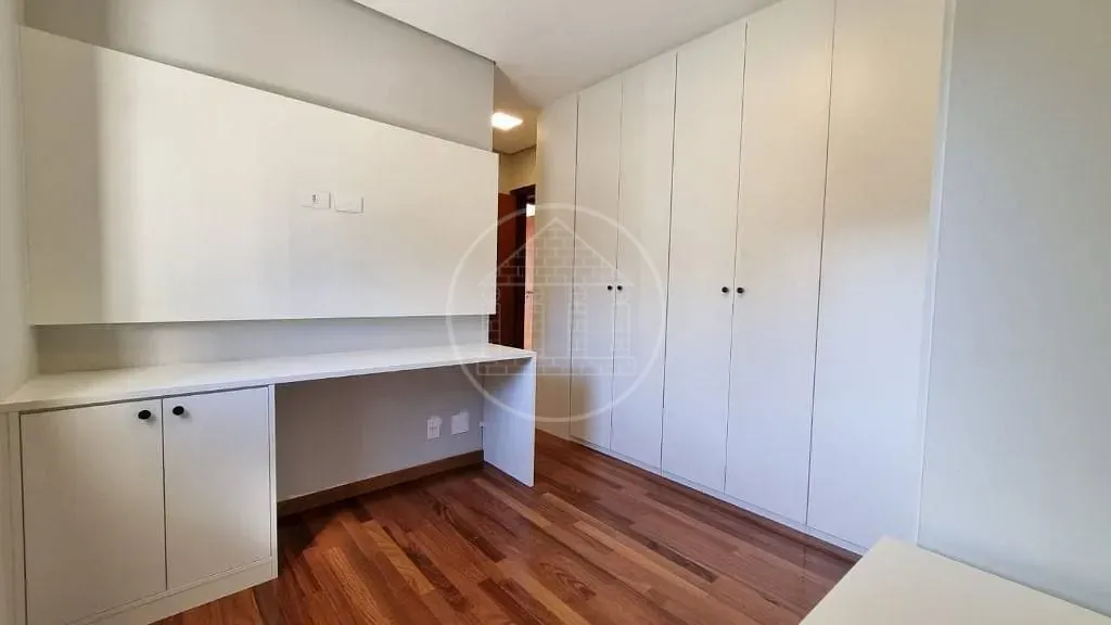 Apartamento, 4 quartos, 195 m² - Foto 20