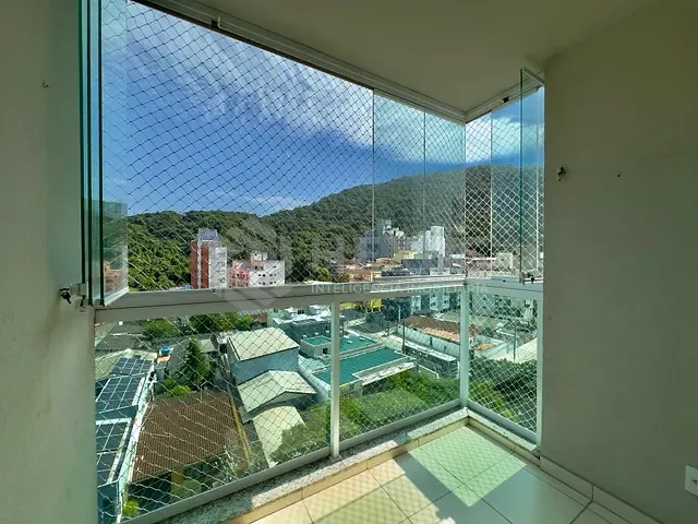 Apartamento 2 quartos e 1 banheiro, à venda, no bairro Enseada em Guarujá