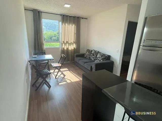 Apartamento 2 quartos e 1 banheiro, à venda, no bairro Vargem Pequena em Rio de Janeiro