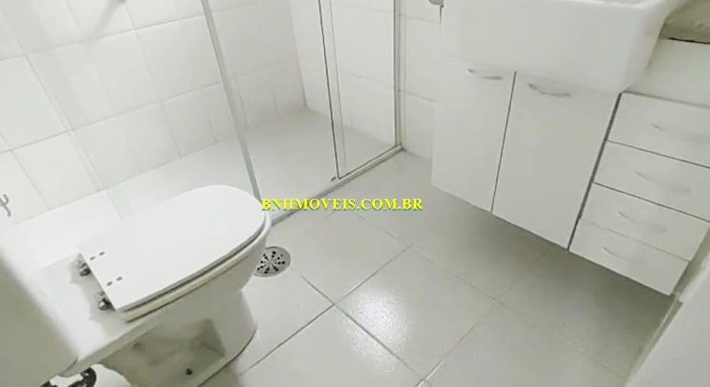 Apartamento à venda com 2 quartos, 74m² - Foto 17