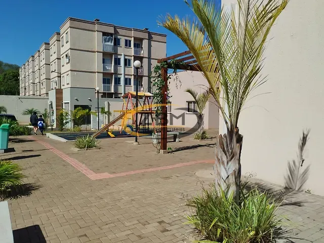 Apartamento 2 quartos e 1 banheiro, à venda, no bairro Santa Luzia em Ibiporã