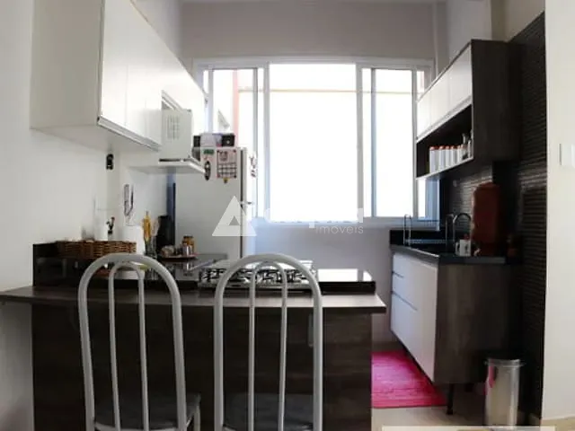 Apartamento com 146m² 3 quartos e 2 banheiros, à venda, no bairro Centro em Ponta Grossa