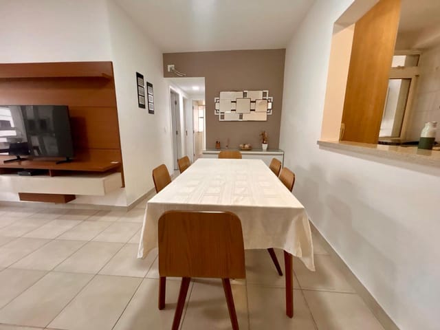Apartamento 3 quartos e 2 banheiros, para alugar, no bairro Centro em Bertioga