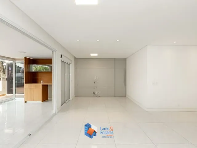 Apartamento com 270m² 3 quartos e 4 banheiros, à venda, no bairro Vila Albertina em São Paulo