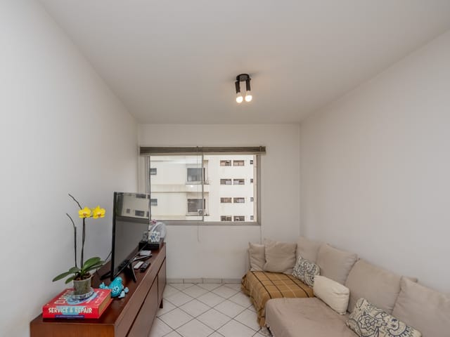 Foto do Apartamento - Apartamento tipo para venda em Indianópolis com 3 quartos, sendo 1 suíte, 77m² | Lares e Andares Imóveis