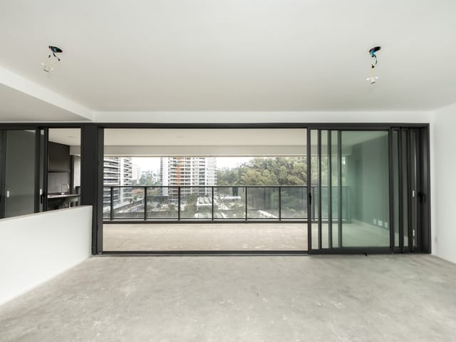 Foto do Apartamento - Apartamento tipo para venda com 2 quartos, sendo 2 suítes, 142m² | Lares e Andares Imóveis