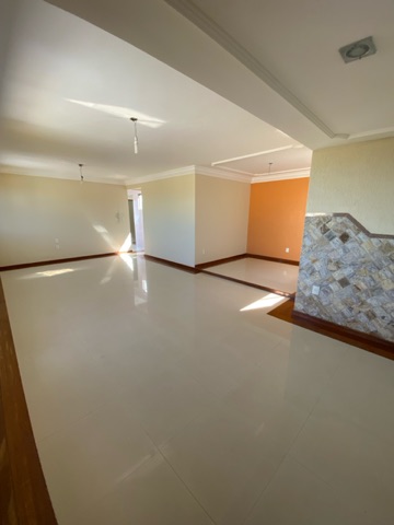Apartamento 3 quartos e 3 banheiros, à venda, no bairro Parque Turf Club em Campos dos Goytacazes