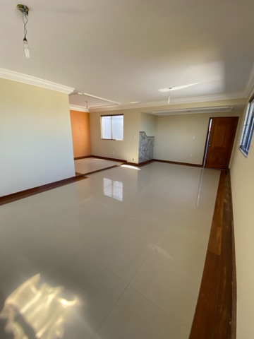 Apartamento 3 quartos e 3 banheiros, à venda, no bairro Parque Turf Club em Campos dos Goytacazes