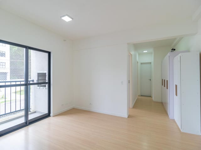 Apartamento 2 quartos e 2 banheiros, para alugar, no bairro Cidade Industrial em Curitiba