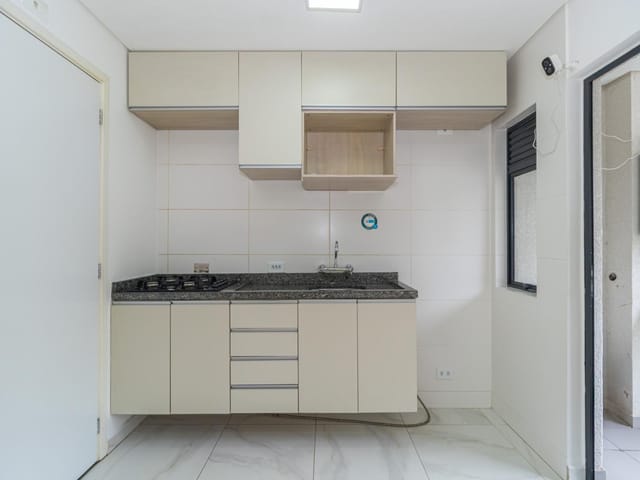 Apartamento 2 quartos e 2 banheiros, para alugar, no bairro Cidade Industrial em Curitiba