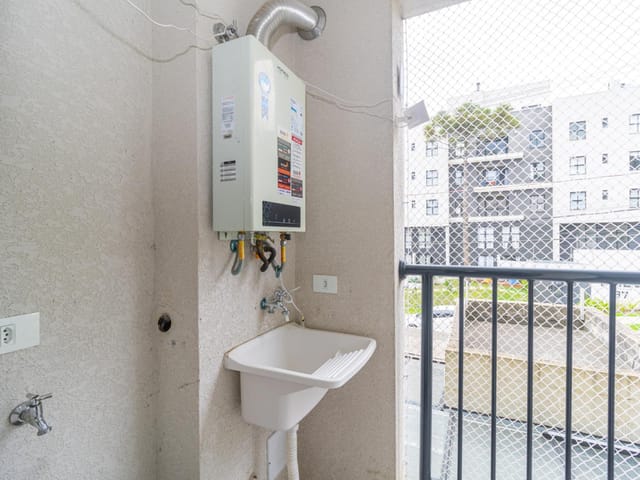 Apartamento 2 quartos e 2 banheiros, para alugar, no bairro Cidade Industrial em Curitiba