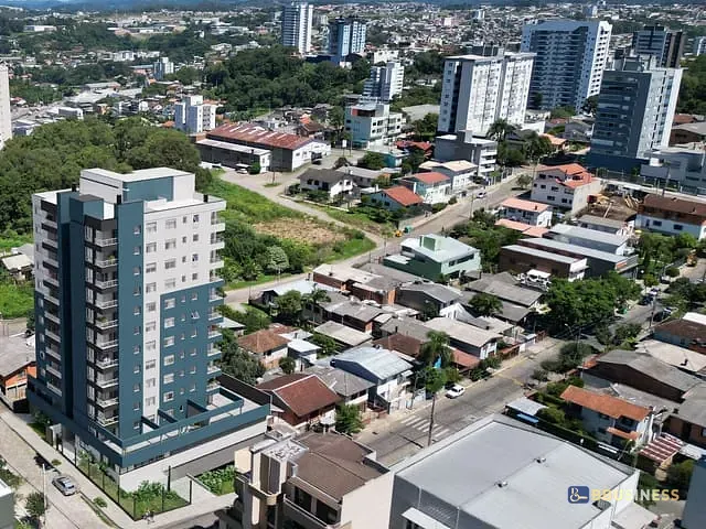 Apartamento 3 quartos e 2 banheiros, à venda, no bairro Panazzolo em Caxias do Sul