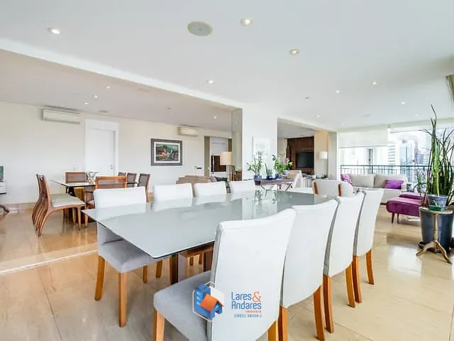 Apartamento com 205m² 3 quartos e 5 banheiros, à venda, no bairro Vila Gertrudes em São Paulo