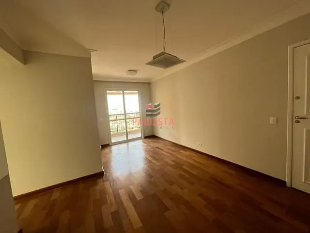 Apartamento com 70m² 2 quartos e 2 banheiros, para alugar, no bairro Chácara Inglesa em São Paulo